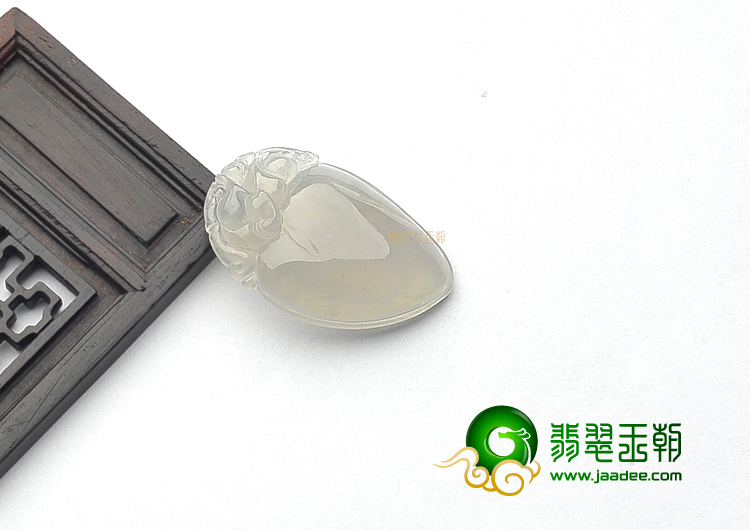 (超值推荐)冰种淡晴水寿桃挂件