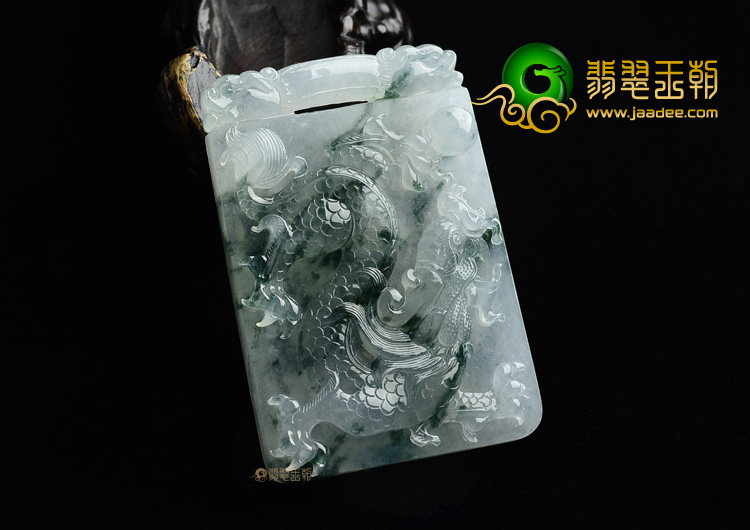 (超值推荐)冰种飘花龙凤牌挂件