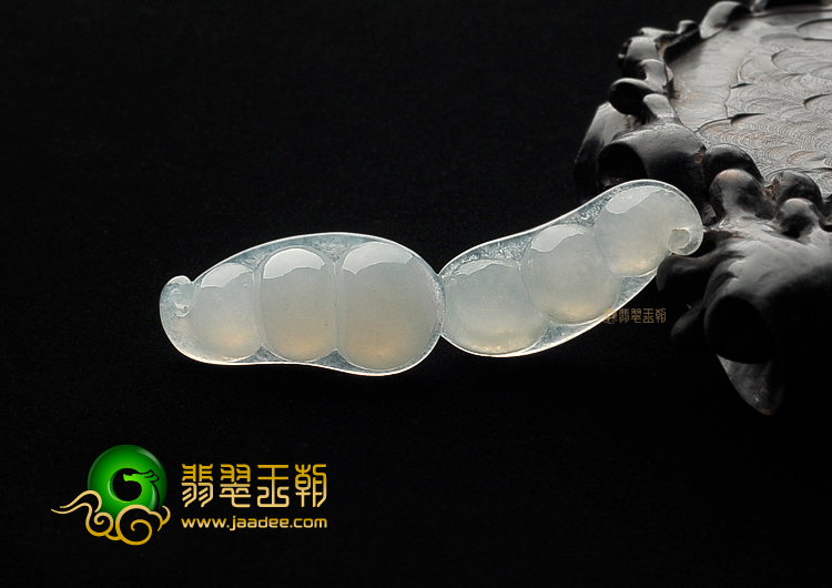 冰种淡晴水四季豆挂件(一对)