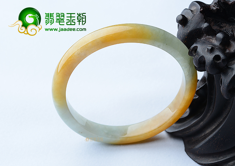 (超值推荐)糯冰种晴水黄翡手镯（53.5mm）