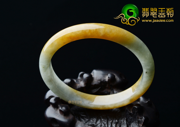 (超值推荐)糯冰种晴水黄翡手镯（53.5mm）