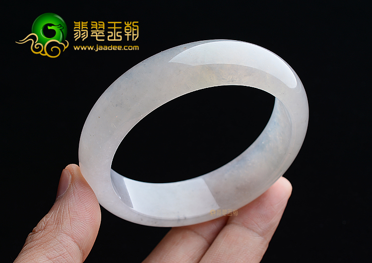 (超值推荐)冰种白色手镯（57.6mm）