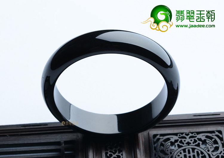 (超值推荐)细糯种墨翠手镯（56.5mm）