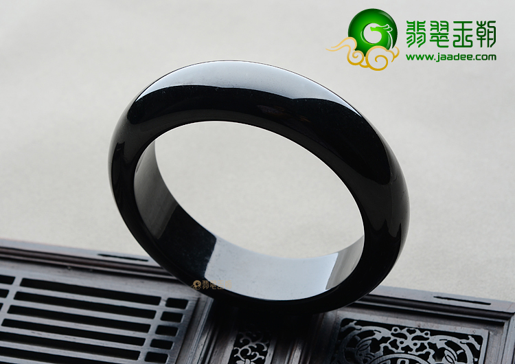 (超值推荐)细糯种墨翠手镯（59mm）