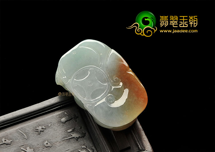 糯冰种褐黄翡貔貅挂件