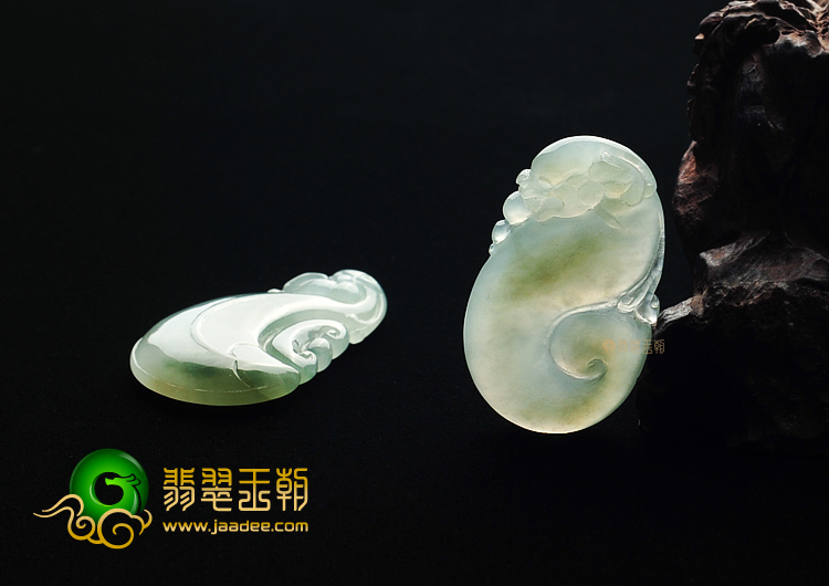 冰种晴水带褐黄翡仿古龙凤牌挂件(一对)