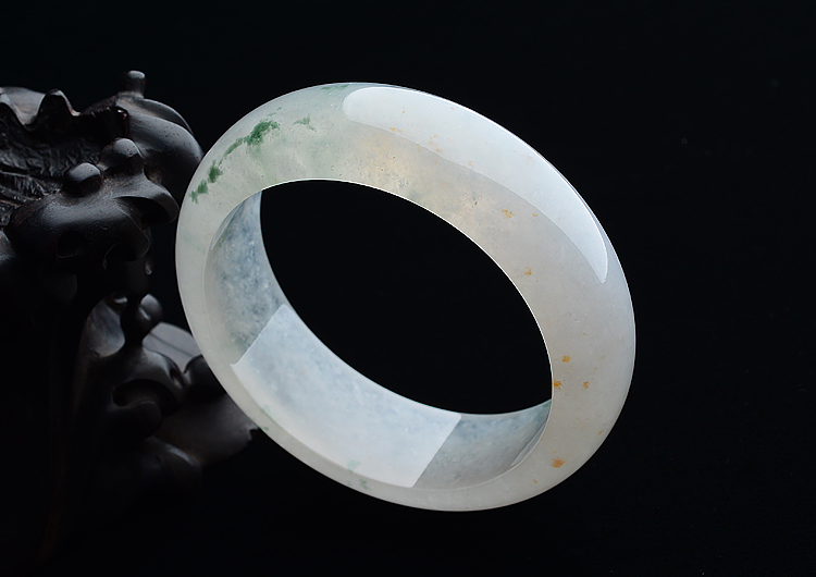 冰种飘花略带黄翡手镯（59mm）