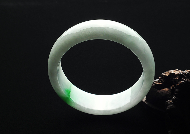 糯冰种飘翠手镯(60.5mm)