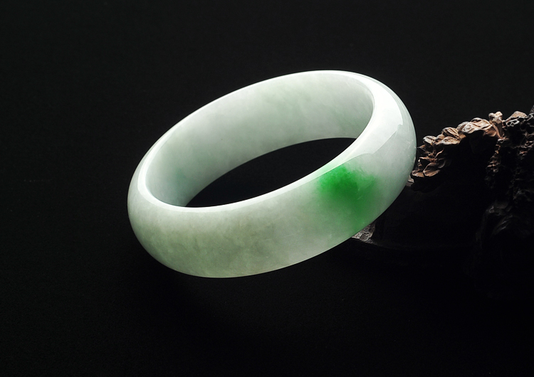 糯冰种飘翠手镯(60.5mm)