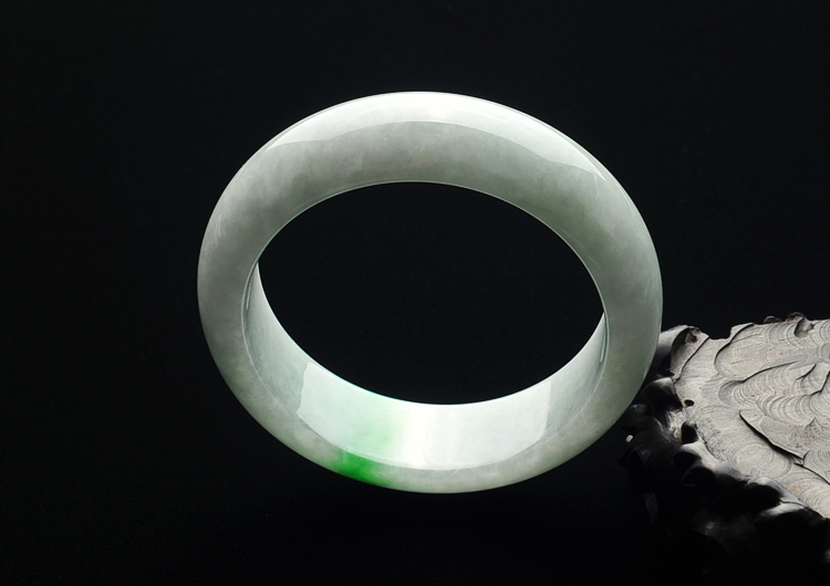 糯冰种飘翠手镯(56.3mm)