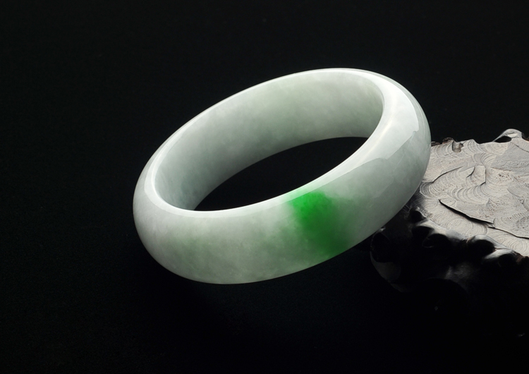 糯冰种飘翠手镯(56.3mm)