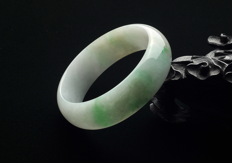糯冰种飘花手镯(57.5mm)