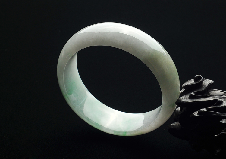 糯冰种飘花手镯(57.5mm)