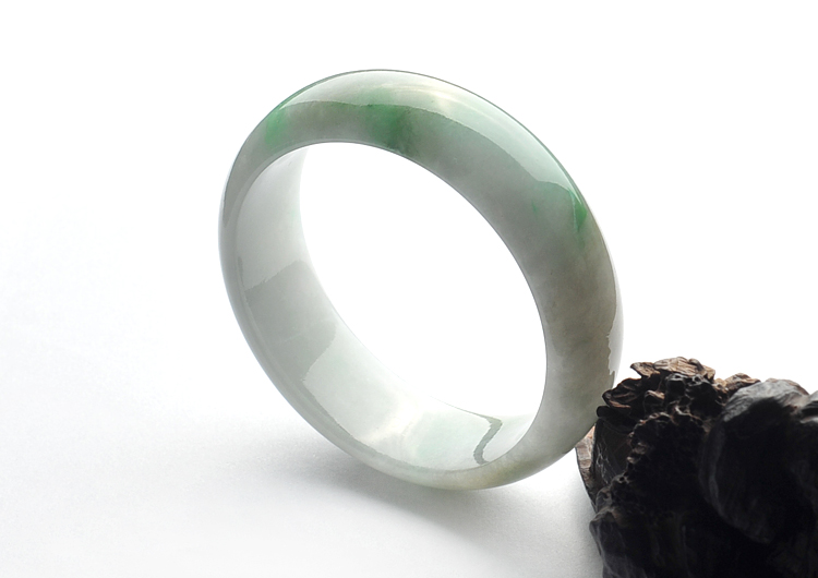 糯冰种飘花手镯(57.5mm)