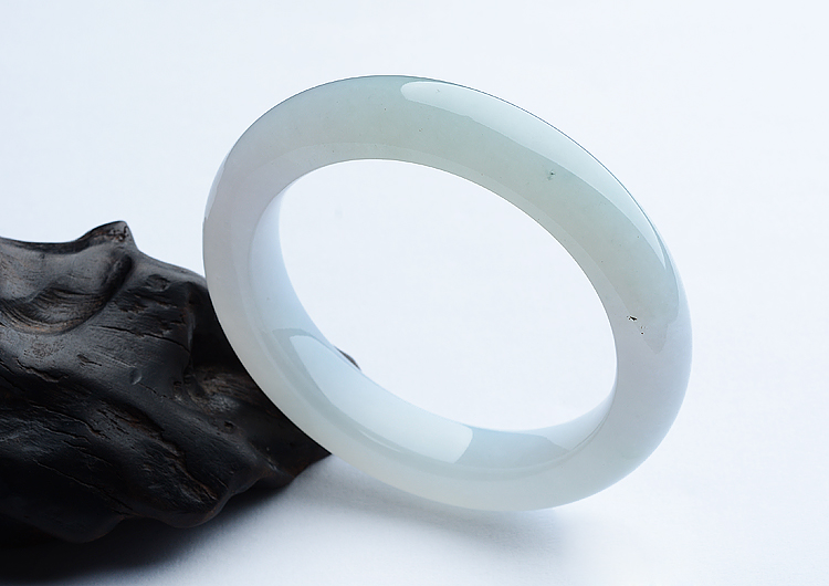 糯冰种晴水手镯（55mm）