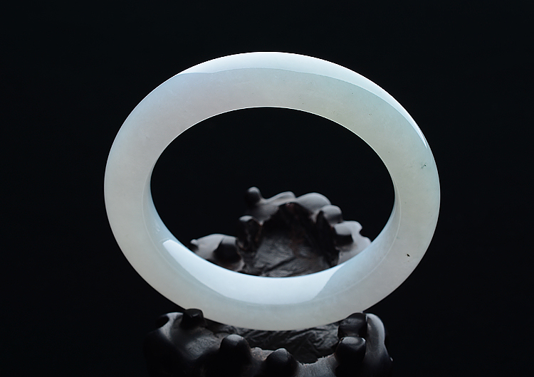 糯冰种晴水手镯（55mm）