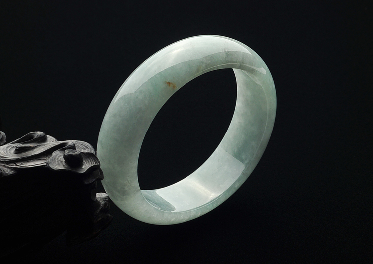 糯冰种晴水贵妃镯(55.7mm-51.3mm)