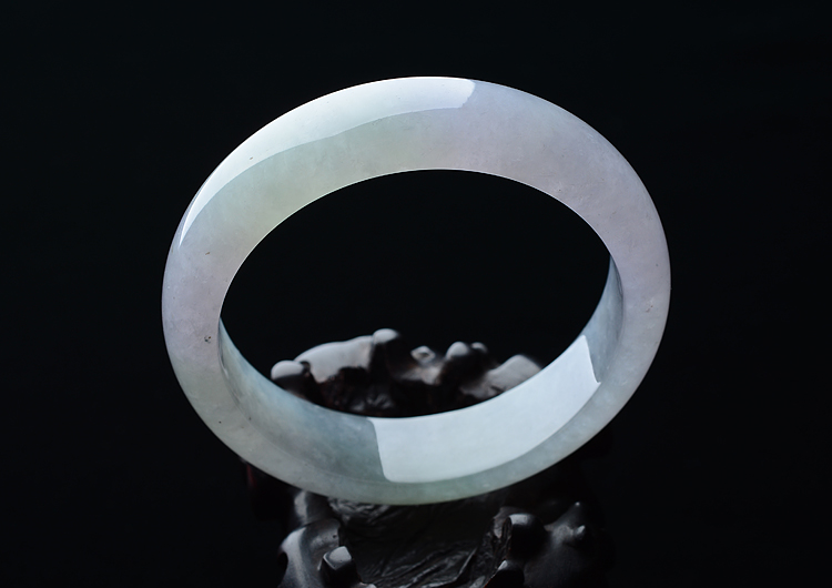 （超值推荐）冰种淡春带彩手镯（57.5mm）