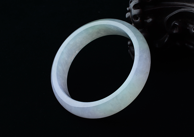 （超值推荐）冰种淡春带彩手镯（57.5mm）