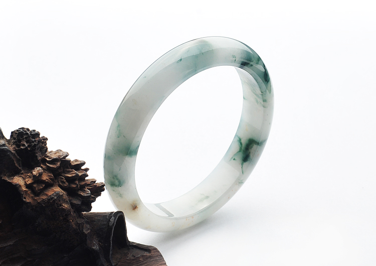 糯冰种飘花手镯(58.1mm)