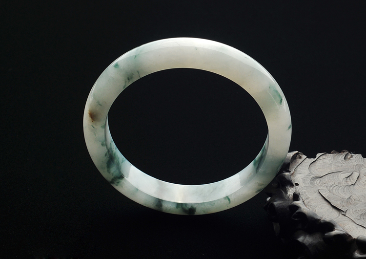 糯冰种飘花手镯(58.1mm)