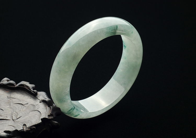 糯冰种飘花手镯(57.2mm)