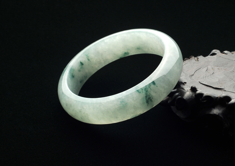 糯冰种飘花手镯(57.2mm)