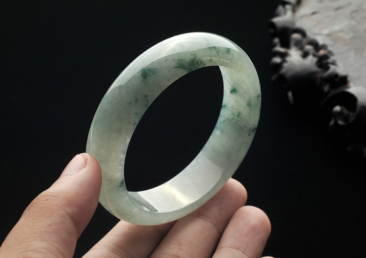 糯冰种飘花手镯(57.2mm)