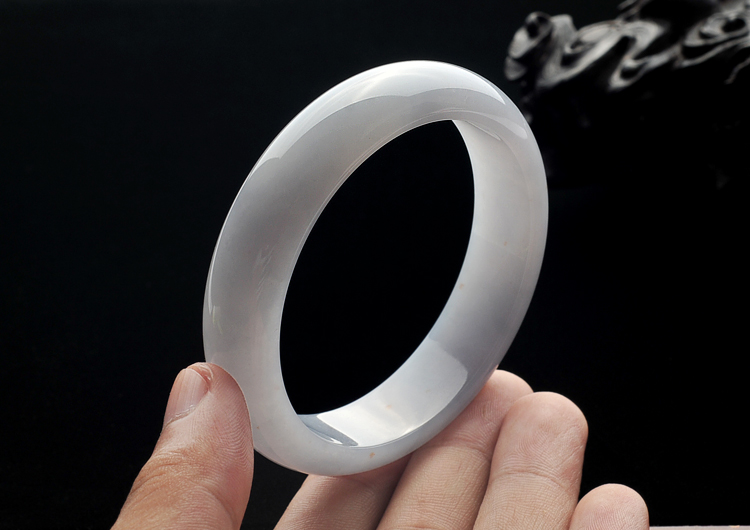 糯冰种淡紫罗兰手镯(59.1mm)