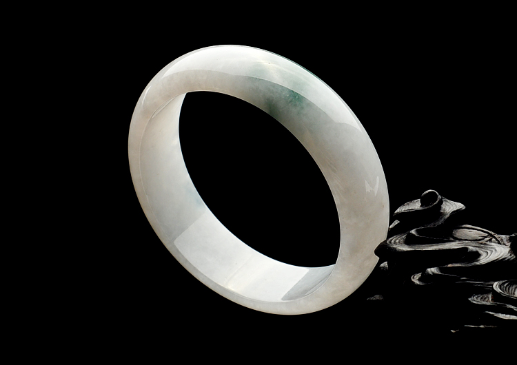 糯冰种飘花手镯(60.2mm)
