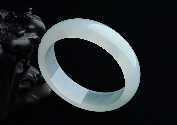 冰种晴水手镯（58.5mm）