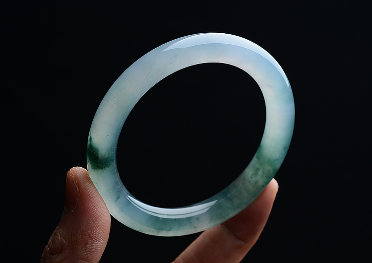 (超值推荐)冰种晴水飘花圆条手镯（55.8mm）