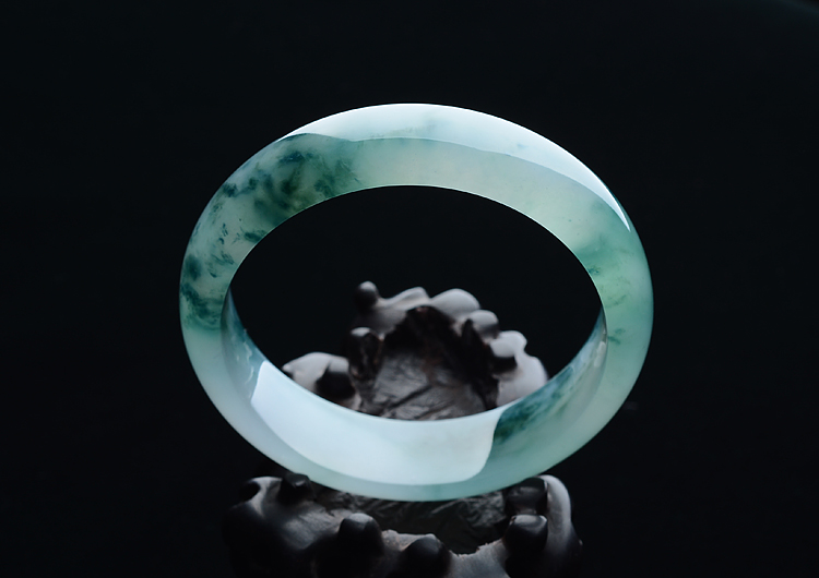 (超值推荐)冰种飘蓝花手镯（59mm）