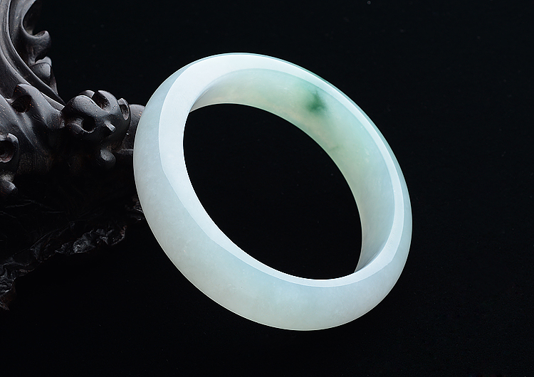 (超值推荐)糯冰种晴水飘花手镯（54.6mm）