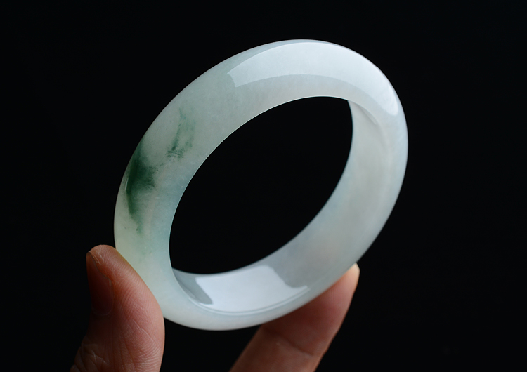 (超值推荐)糯冰种晴水飘花手镯（54.6mm）