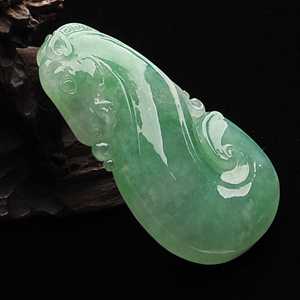 冰种飘翠仿古马挂件