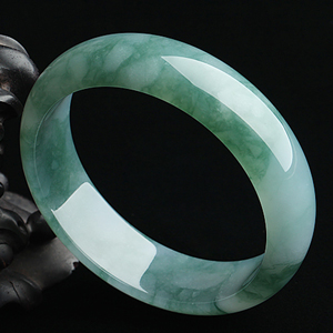 冰种晴水飘花手镯（58.7mm）