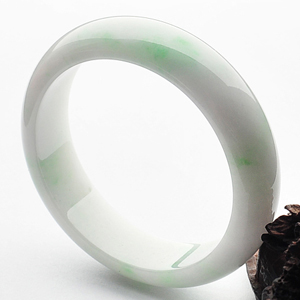 糯冰种飘翠手镯(56mm)