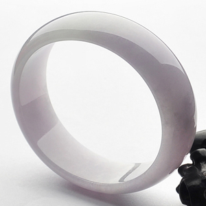 糯冰种淡紫罗兰贵妃镯(53.6mm-48mm)