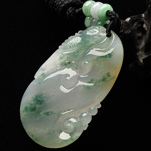 冰种飘花略带黄翡如意挂件