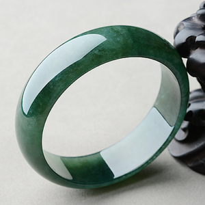 (超值推荐)冰种油青手镯（61.5mm）
