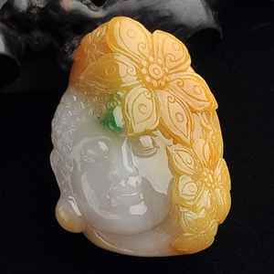 糯冰种三彩释迦牟尼挂件