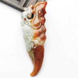 糯冰种褐红翡仿古龙头挂件