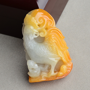 (超值推荐)糯冰种黄翡金鸡报晓挂件