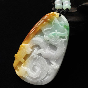 (超值推荐)糯冰种三彩龙牌挂件