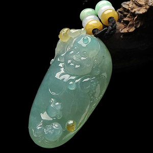 (超值推荐)冰种晴水略带黄翡纳福挂件