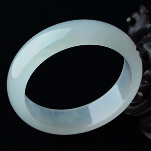 冰种晴水手镯（58.5mm）