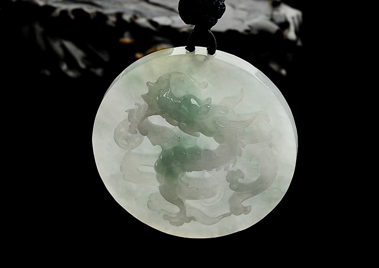 （一口价扫货）糯冰种飘花龙牌挂件