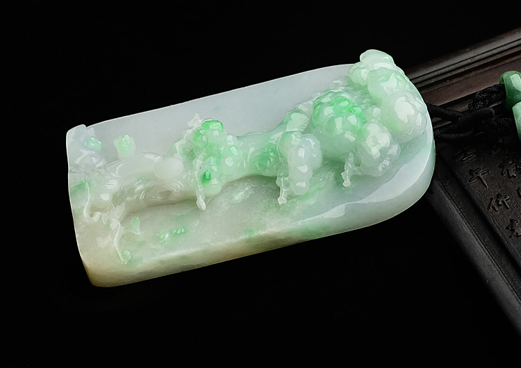 （一口价扫货）糯冰种飘翠松下悟禅挂件