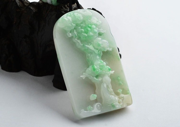 （一口价扫货）糯冰种飘翠松下悟禅挂件